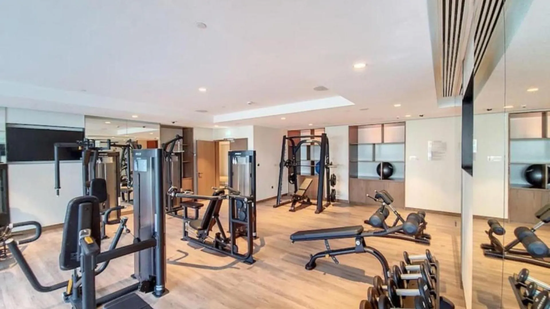 Opulent 1Br At Act One Act Two Tower 1 Downtown Dubai By Deluxe Holiday Homes United Arab Emirates
